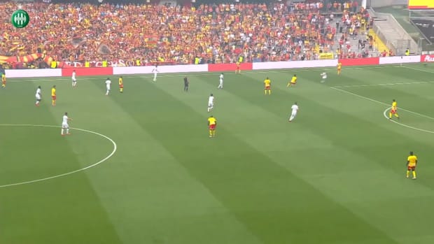  Wahbi Khazri fast opener at Lens